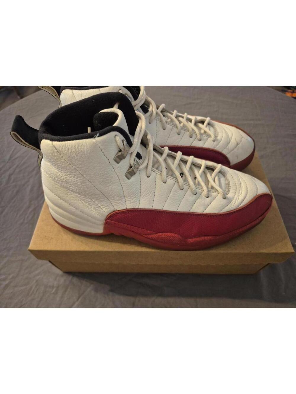 1997 Air Jordan 12 M Cherry Red Size 10 Mens